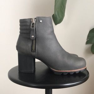 Sorel Gray Leather Zip Chunky Heel Ankle Boots 7.5